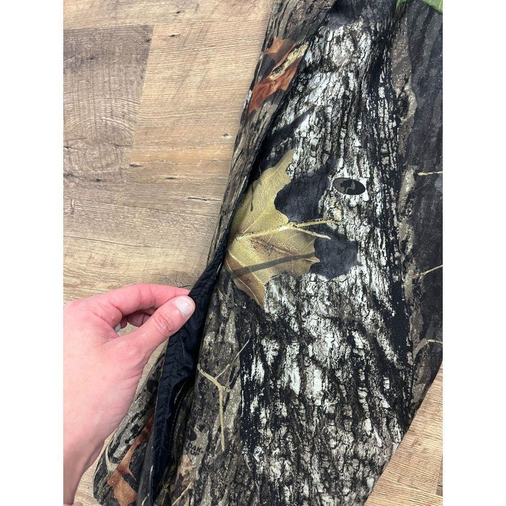 Bushmaster Mossy Oak Hunting Overalls Insulated Camo Hunting Youth Size 14-16 - Picture 10 of 10